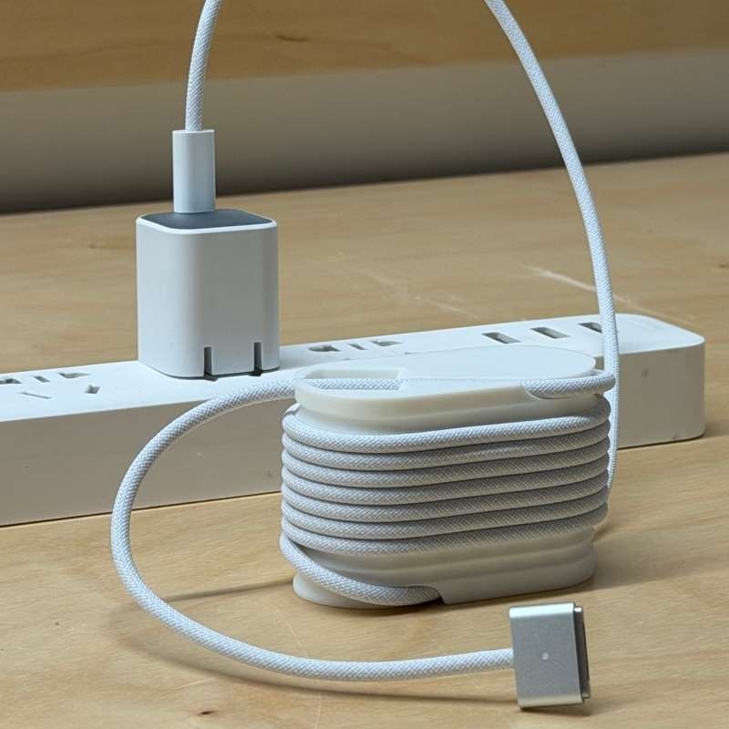 Desk Setup Mac - منظم كابلات محمول لتخزين الأسلاك، حامل