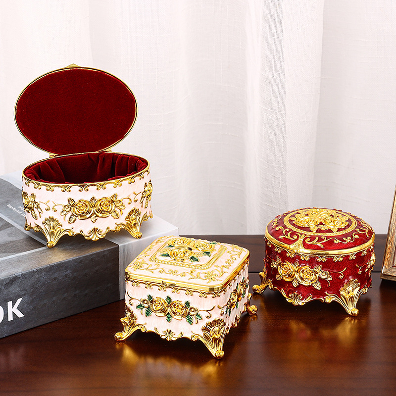 Desk Setup Vintage - طاولة زينة منزلية عتيقة من المينا