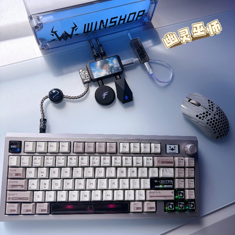 موزع USB من WINSHOP Esports HU - مراجعة Desk Setup Hub وسعره